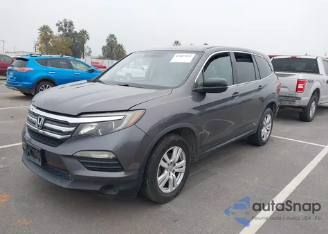 2017 Honda Pilot Lx z USA, uszkodzony, nr VIN 5FNYF5H1XHB031149